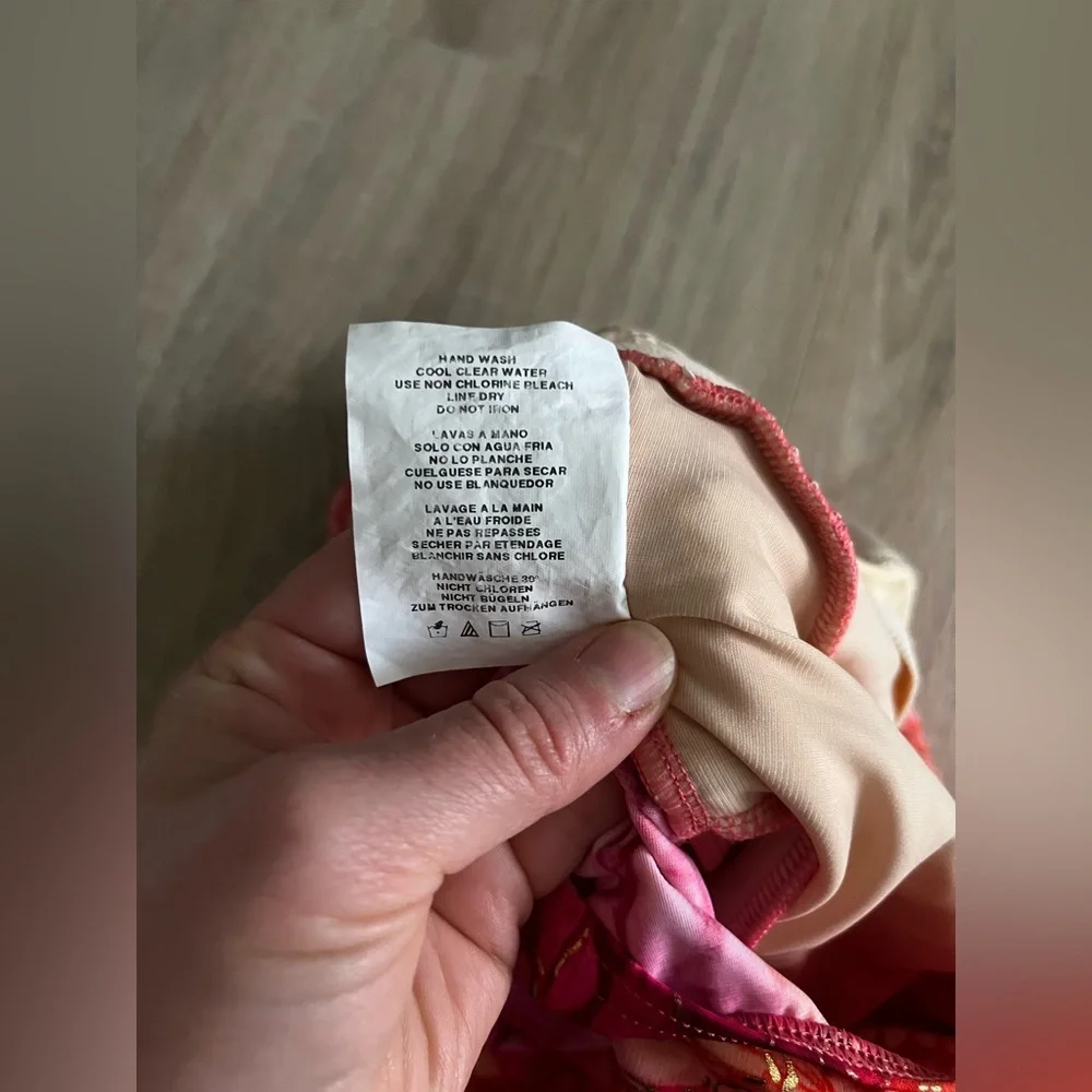 Miraclesuit Women’s Rock Show Oceanus Coral One Piece Swimsuit - Size 16 - Picture 11 of 11